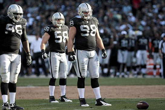 Ranking the best jerseys in the NFL Picture