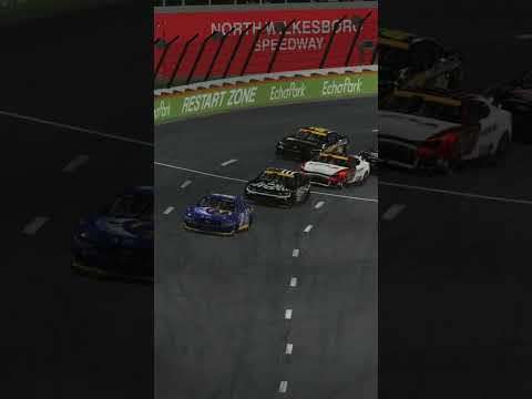 That darn turn 4? | Esports Broadcast Picture