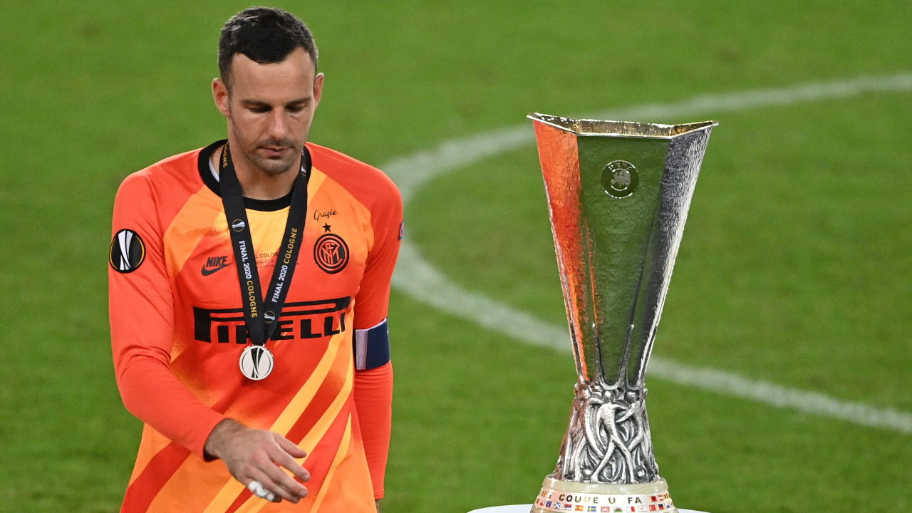  Samir Handanovi? & 3 other top goalkeepers who never won a major... Picture