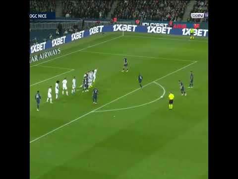 MESSI'S WONDERFUL FREE KICK VS NICE ???????? | Esports Broadcast Picture